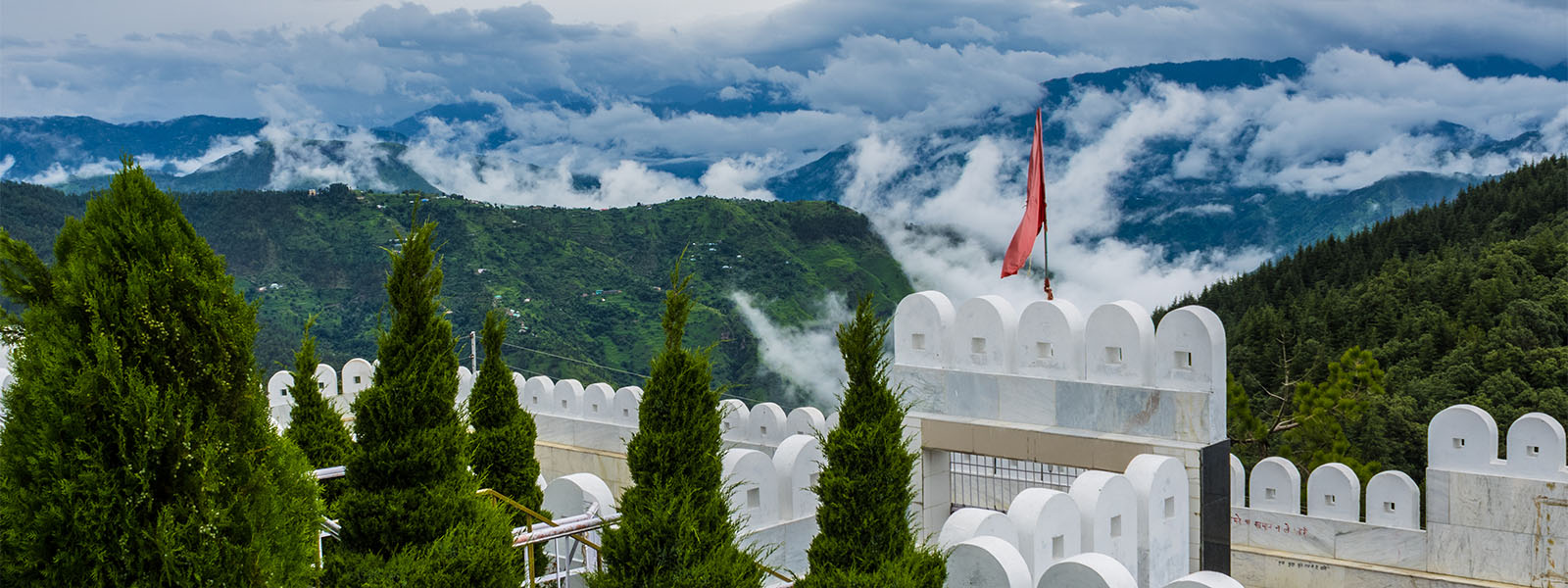 Chail Weekend Tour Package